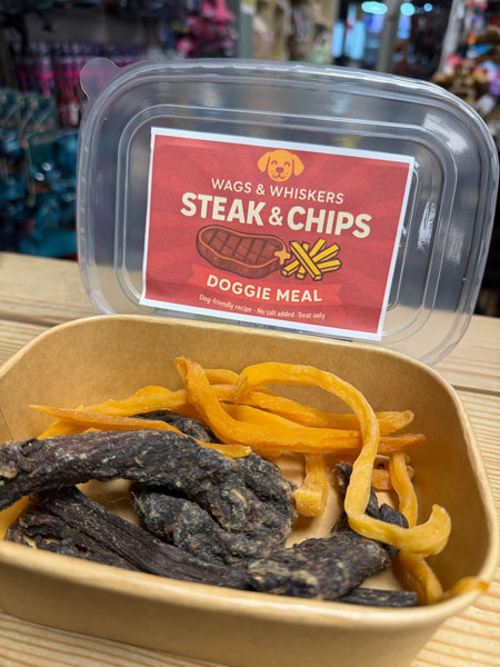 Wags & Whiskers Steak & Chips Takeaway Doggie Meal